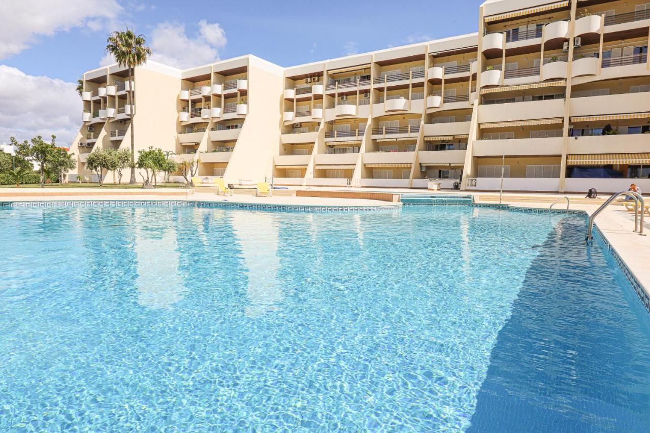 Apartamento Palmeira Gale - Beach - Pool - By Bedzy Albufeira Exteriör bild
